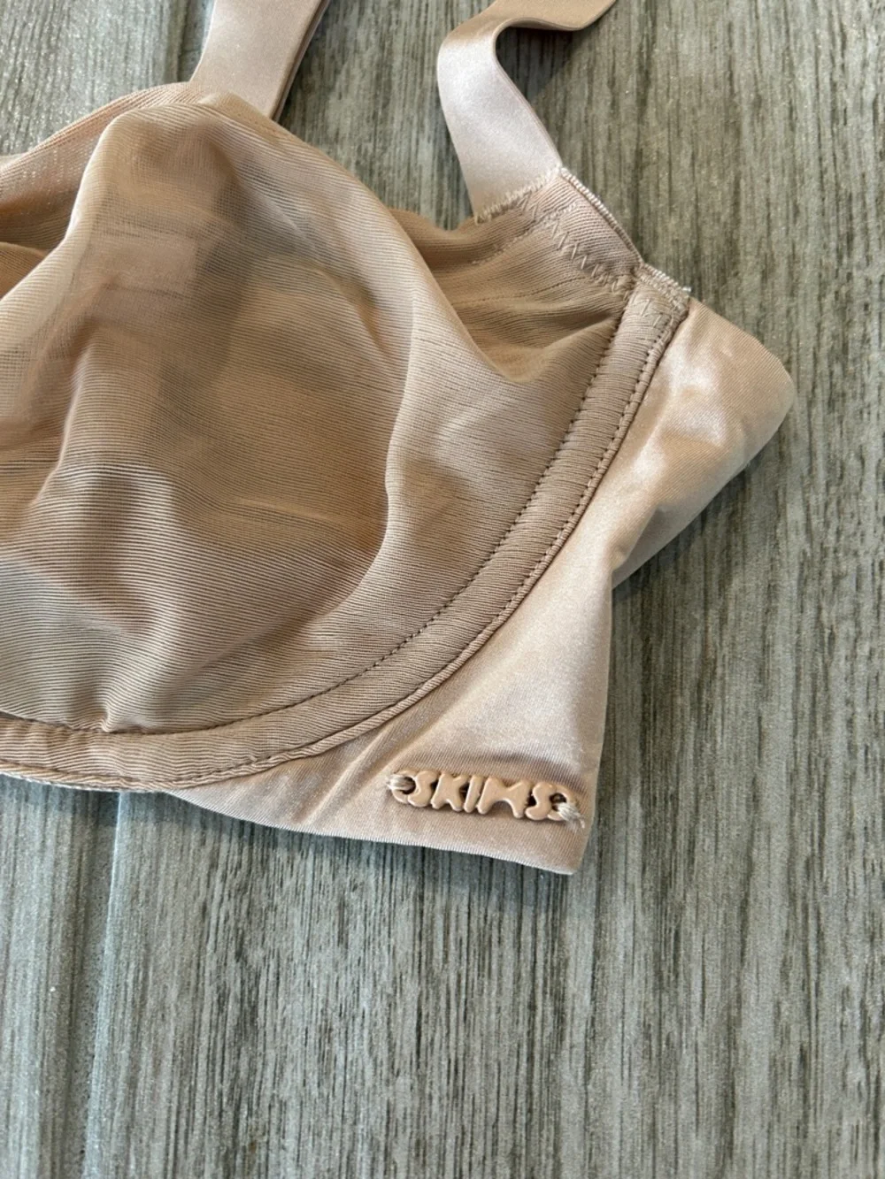 SKIMS mesh bra NWT - Picture 2 of 6